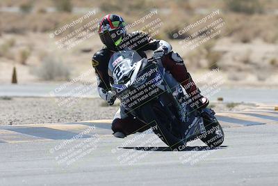 media/Oct-02-2025-Racers Edge (Thu) [[2c91cb6ab3]]/3-B Group/Session 3-Turn 16 (12pm)/